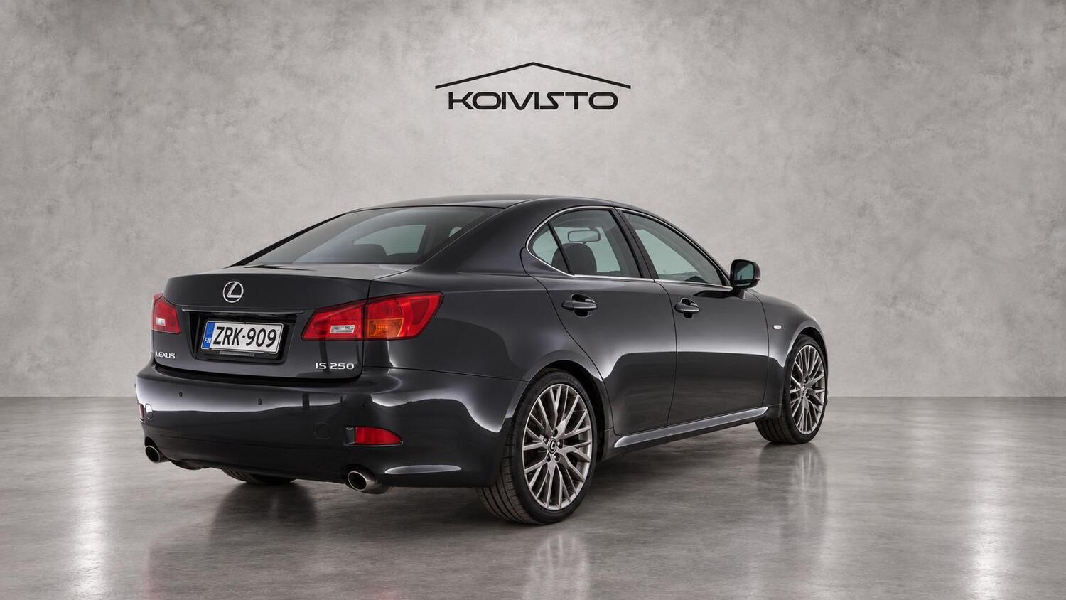 Lexus IS vaihtoauto