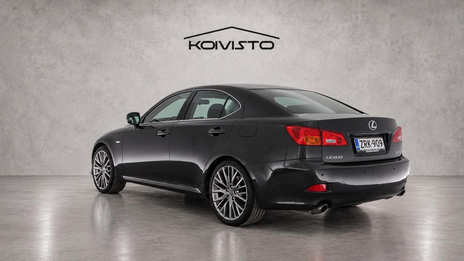 Lexus IS vaihtoauto