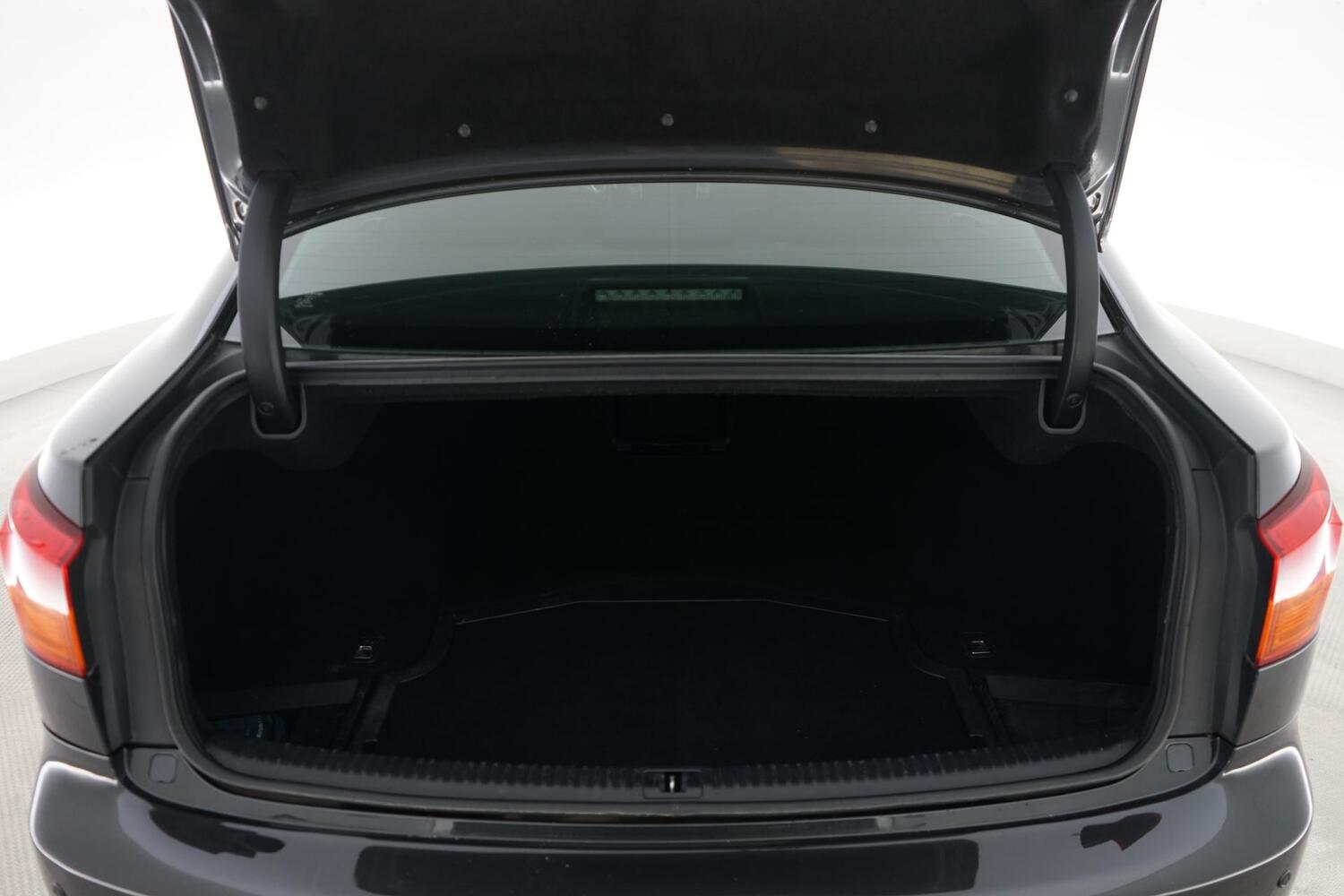 Lexus IS vaihtoauto