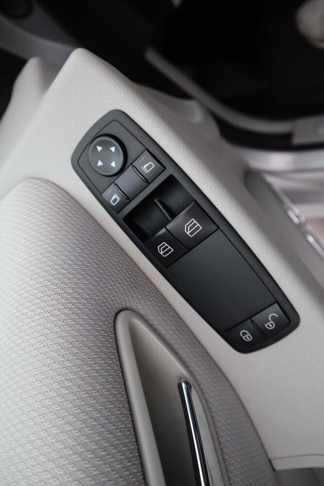 Mercedes-Benz B vaihtoauto