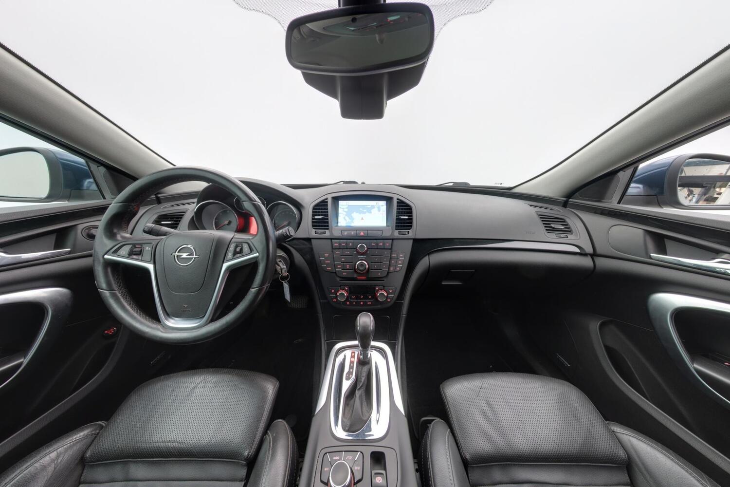Opel Insignia vaihtoauto
