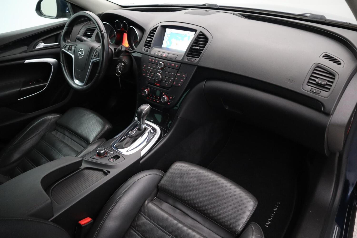 Opel Insignia vaihtoauto