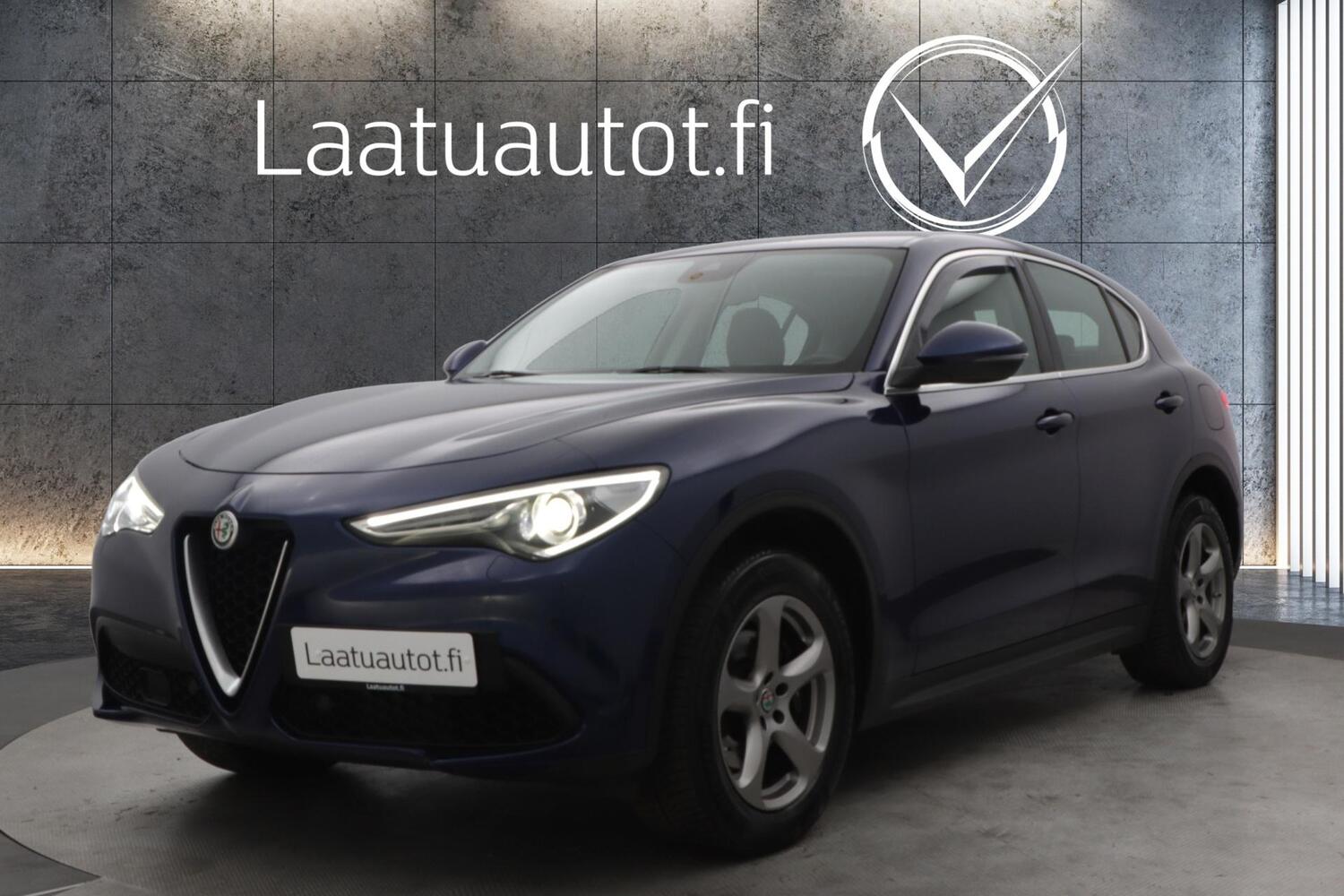 Alfa Romeo Stelvio vaihtoauto