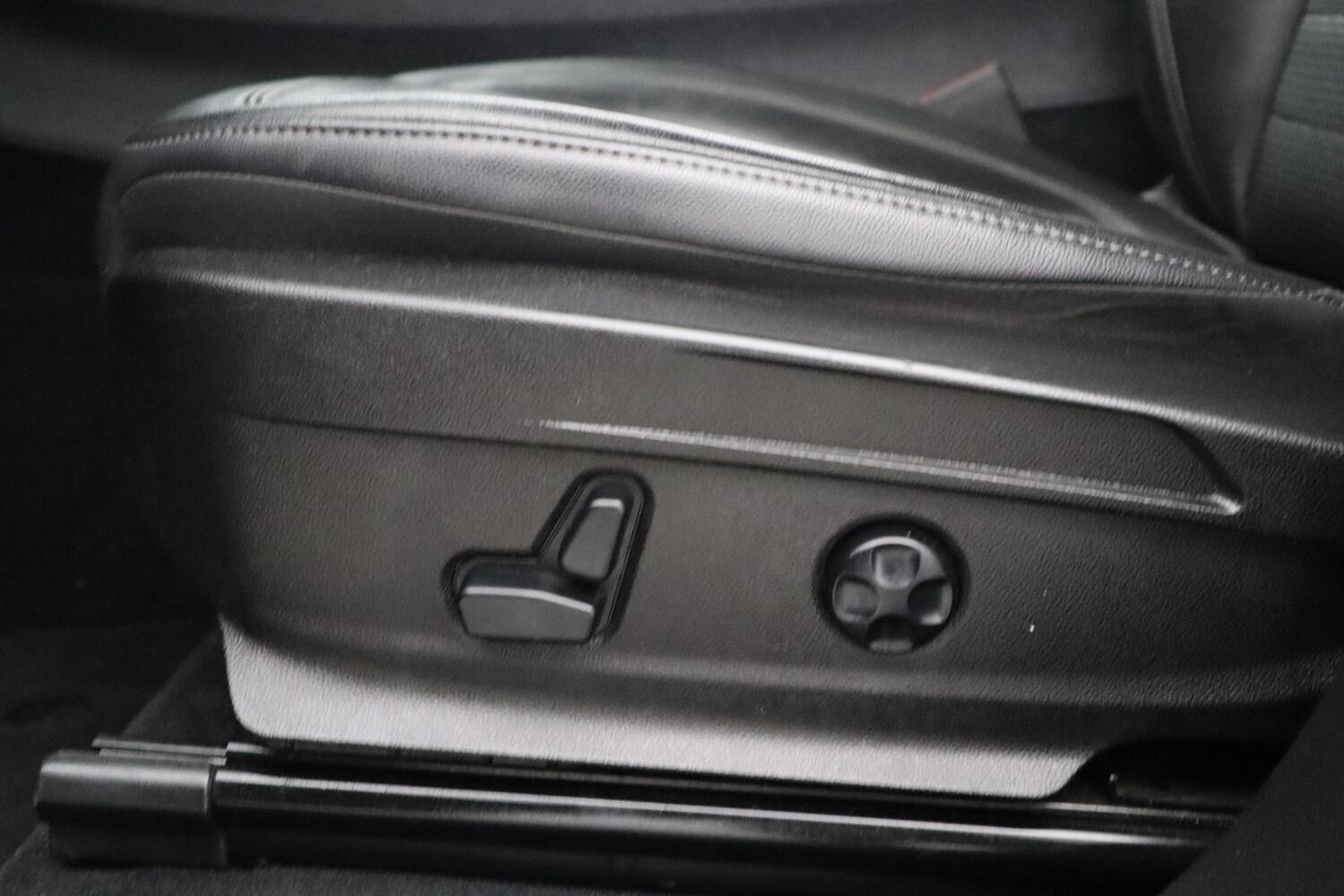 Alfa Romeo Stelvio vaihtoauto