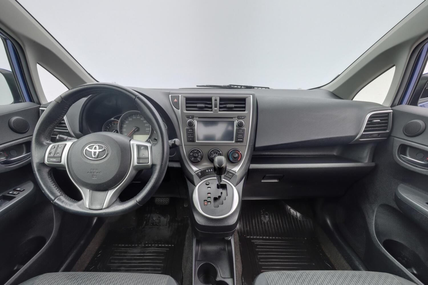 Toyota Verso-S vaihtoauto