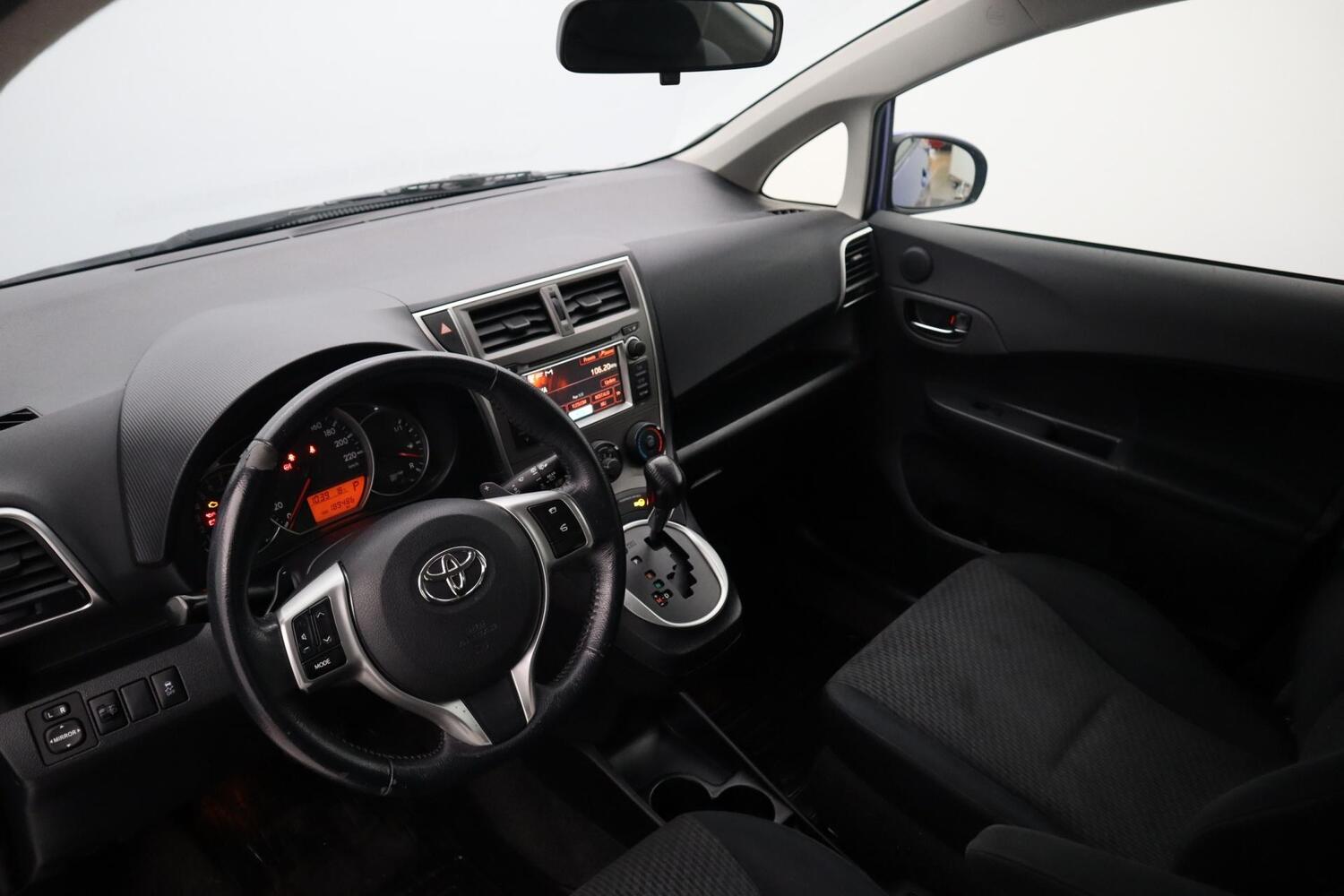 Toyota Verso-S vaihtoauto