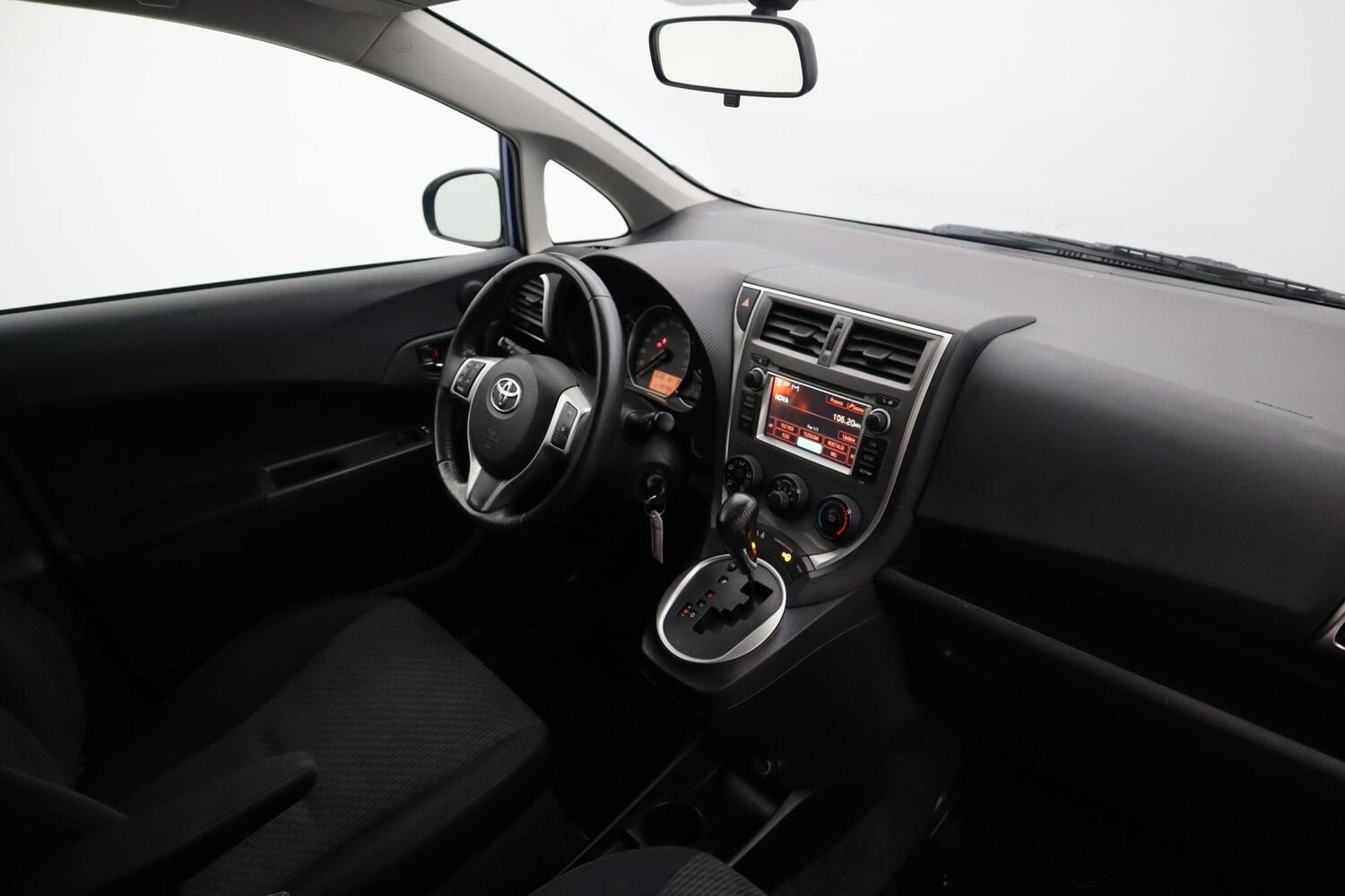 Toyota Verso-S vaihtoauto