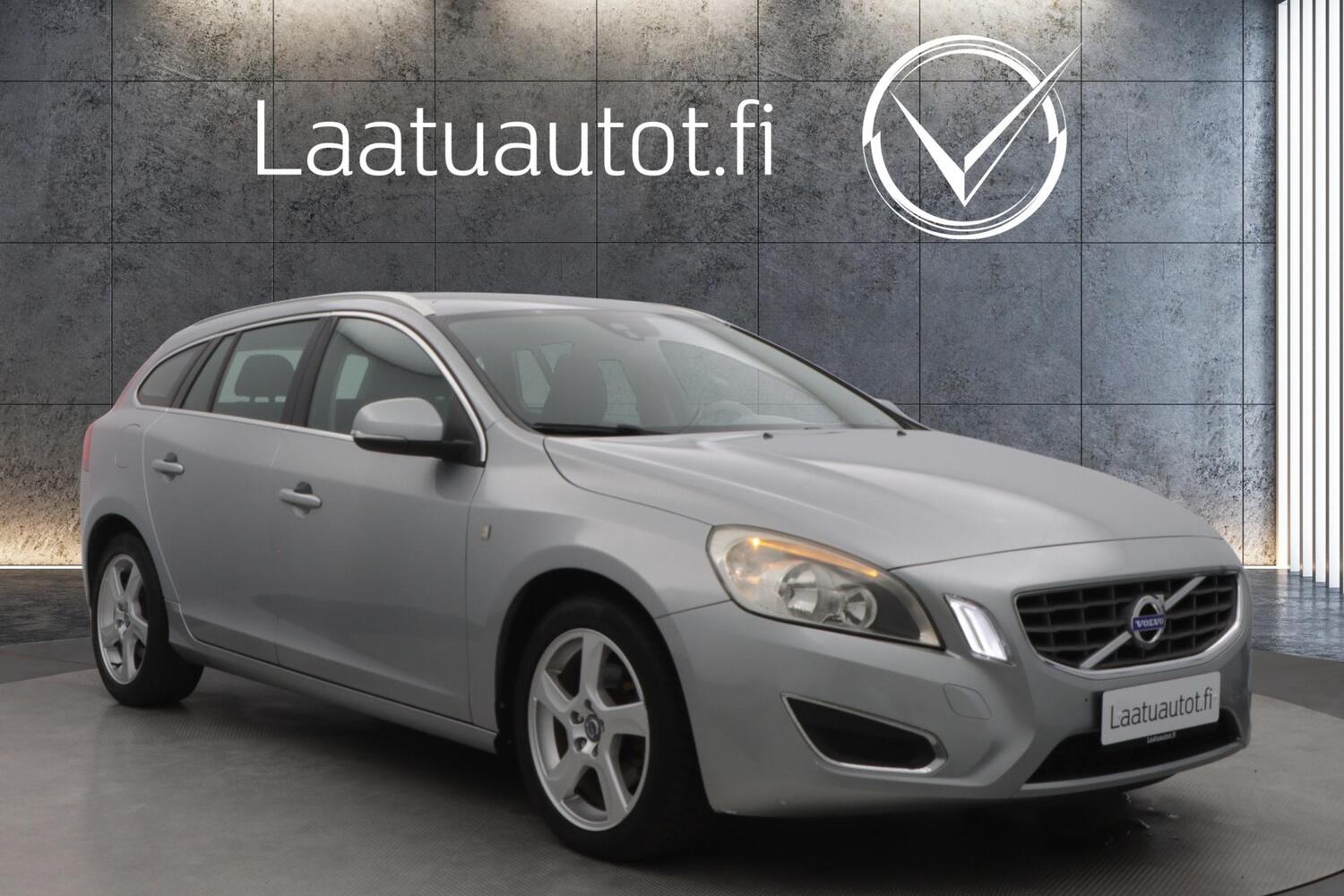 Volvo V60 vaihtoauto