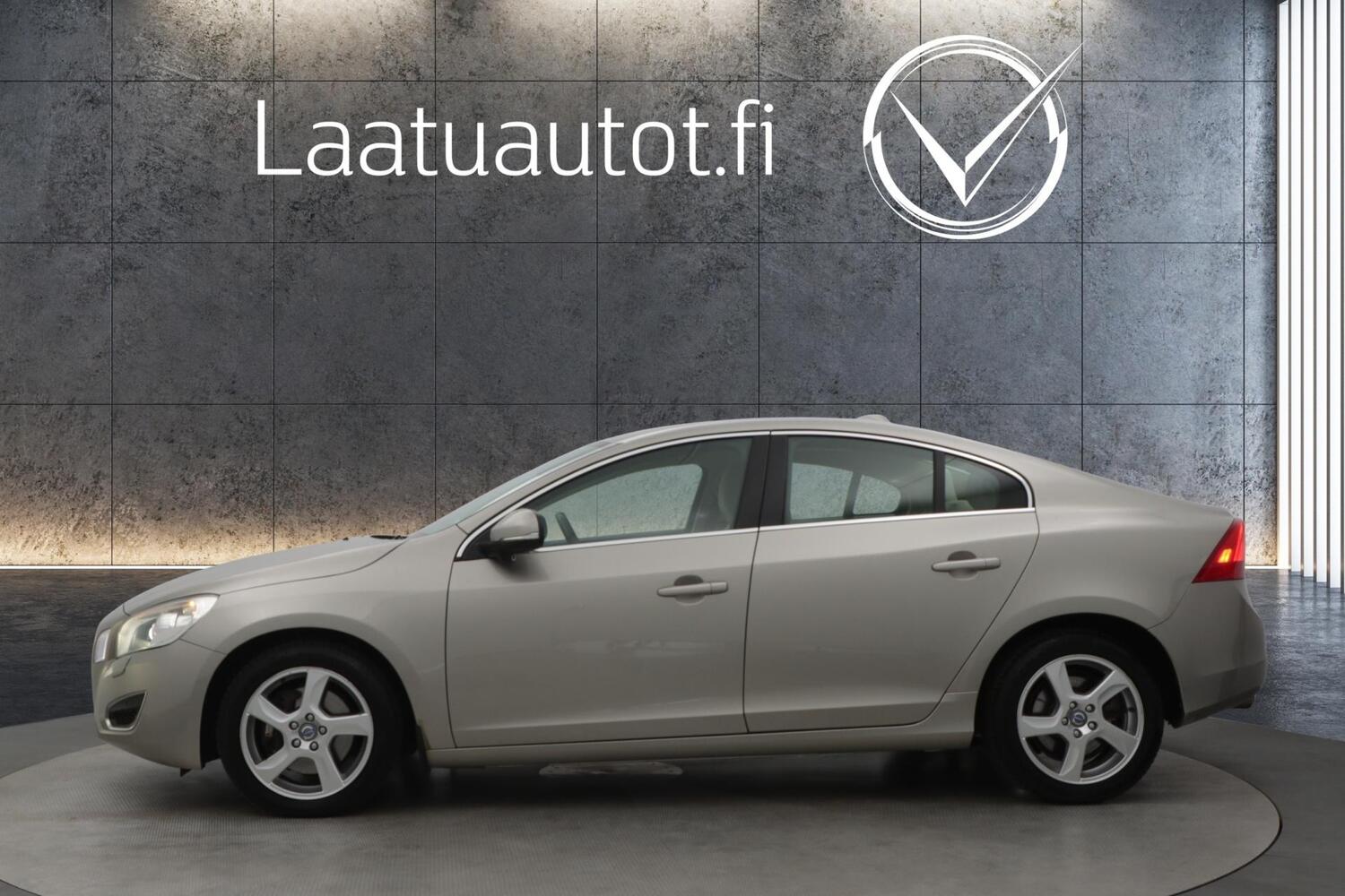 Volvo S60 vaihtoauto