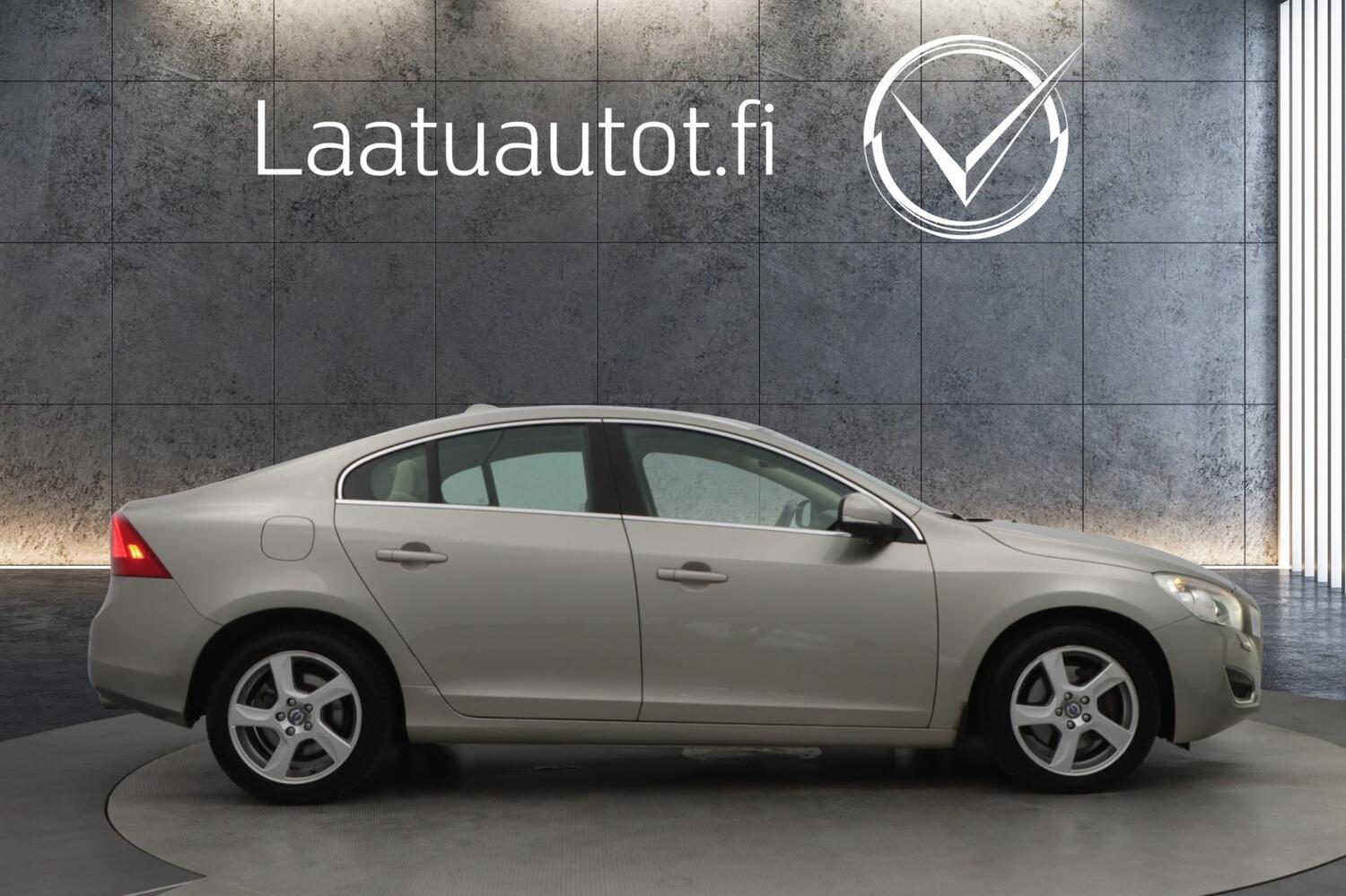 Volvo S60 vaihtoauto
