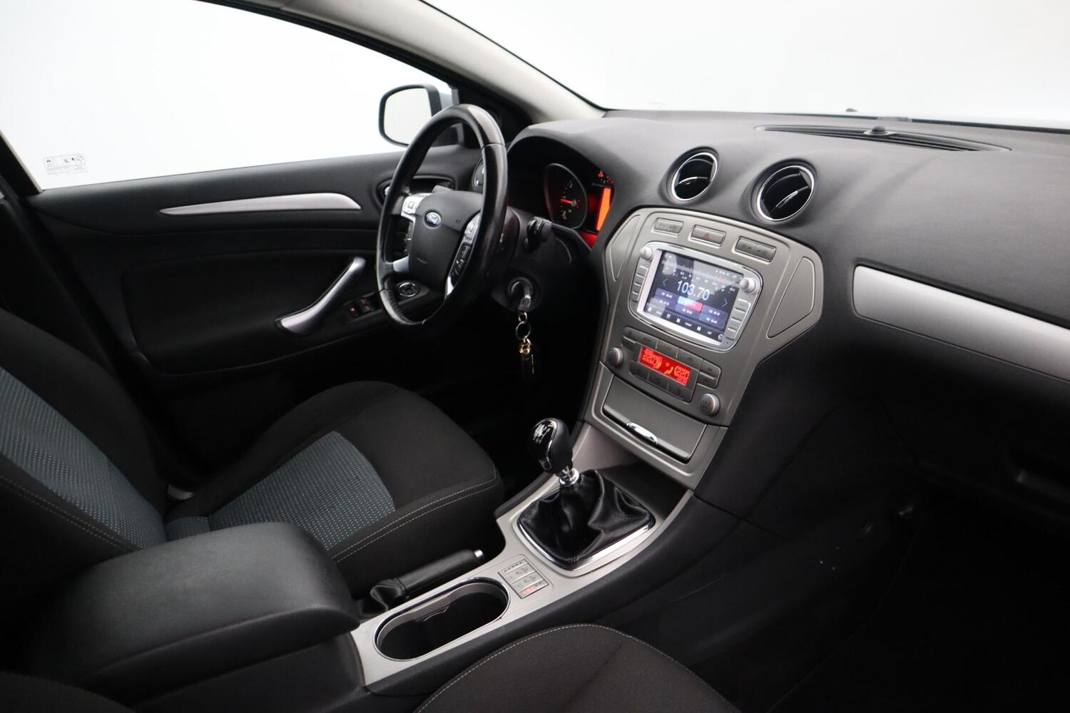 Ford Mondeo vaihtoauto
