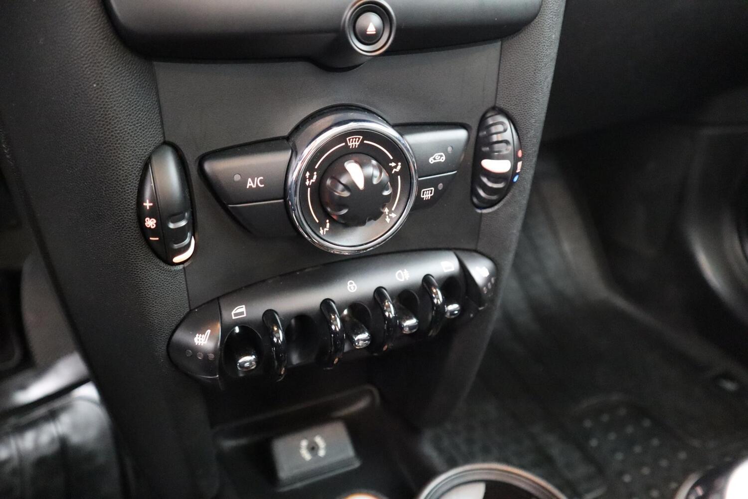 Mini One vaihtoauto