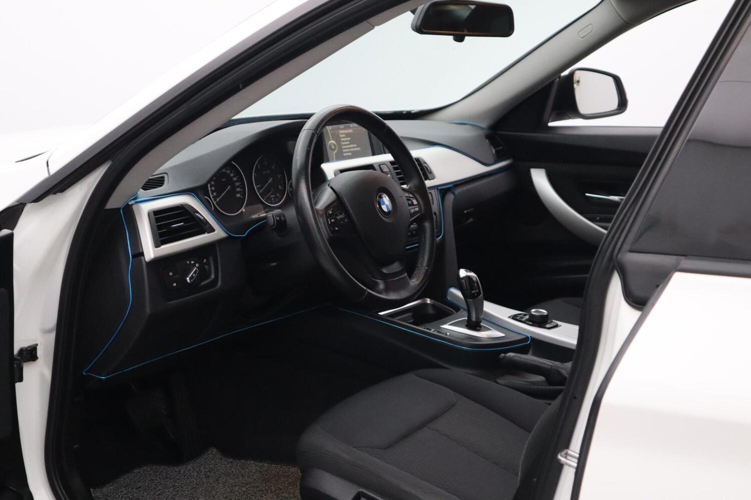 BMW 318 vaihtoauto