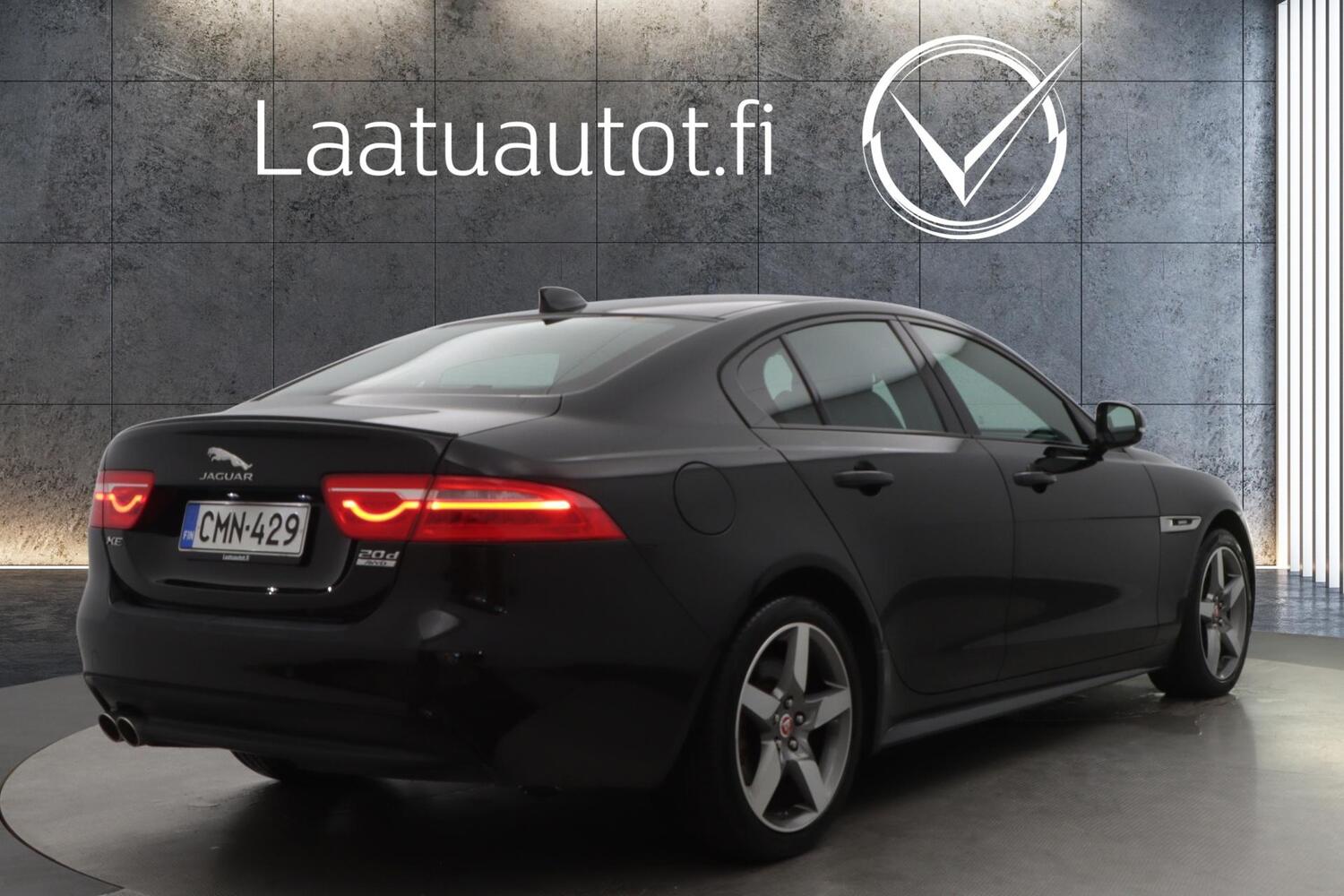 Jaguar XE vaihtoauto