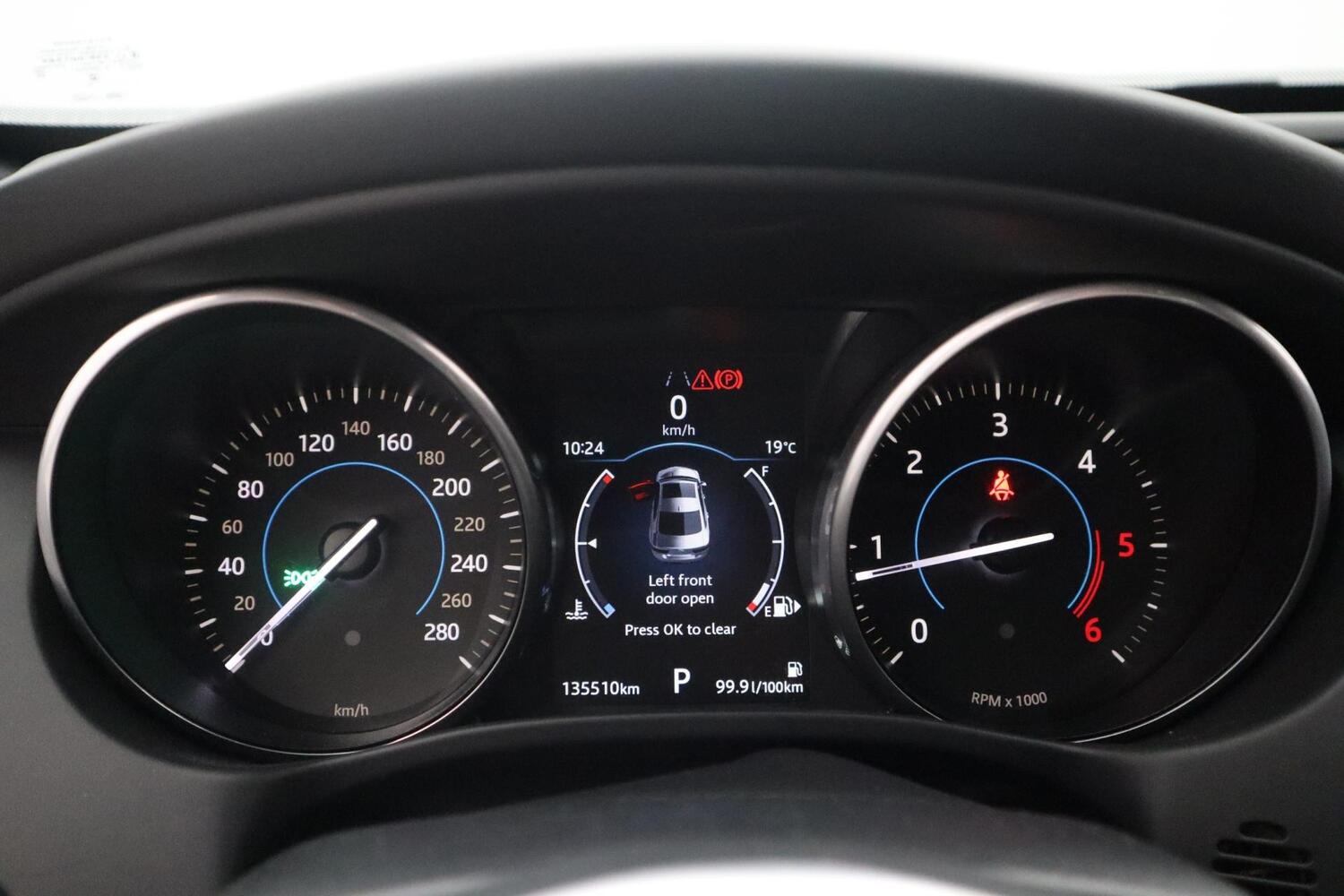Jaguar XE vaihtoauto