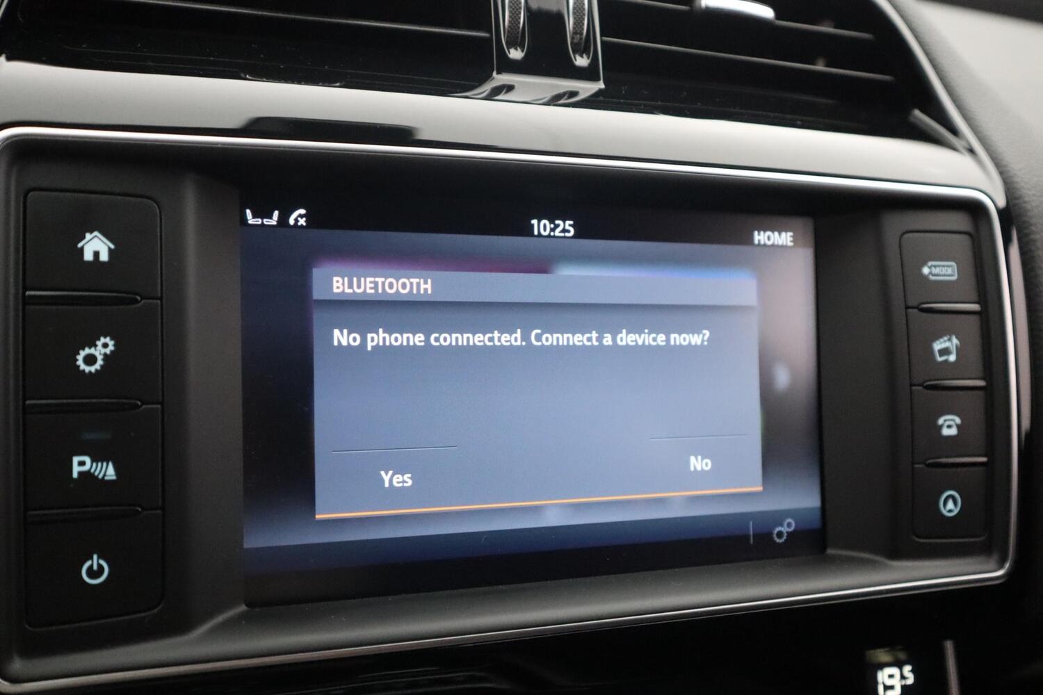 Jaguar XE vaihtoauto