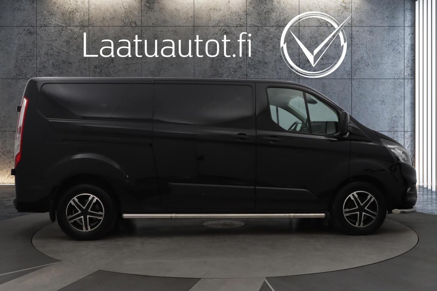 Ford Transit Custom vaihtoauto