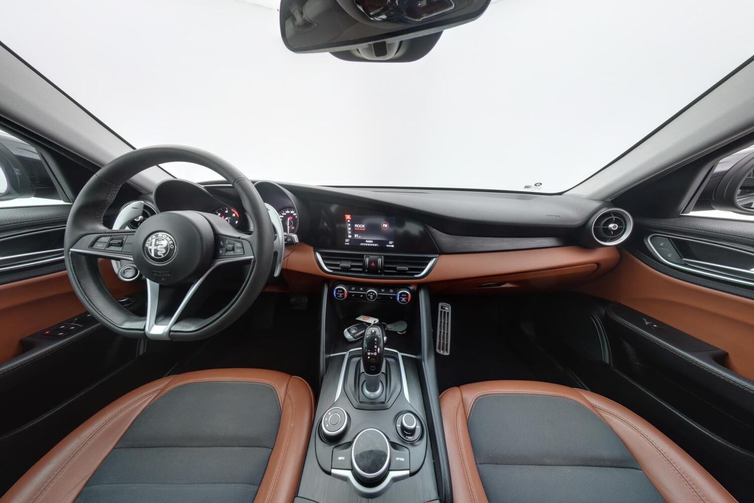 Alfa Romeo Giulia vaihtoauto