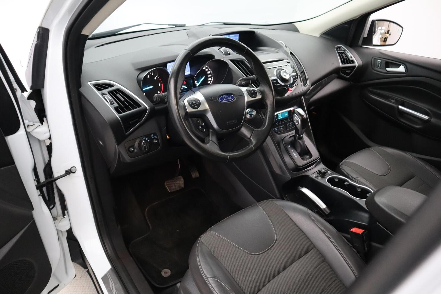 Ford Kuga vaihtoauto