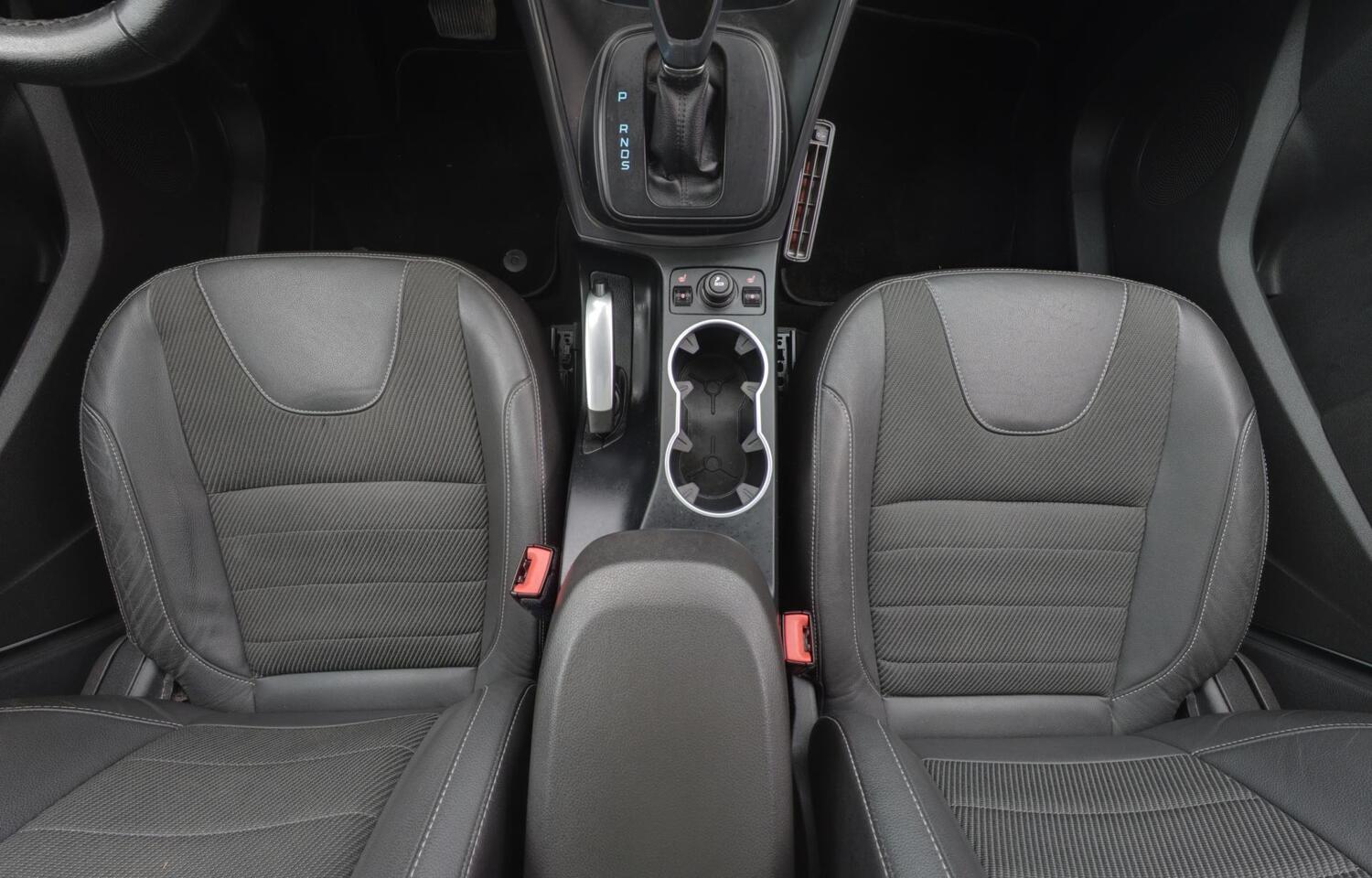 Ford Kuga vaihtoauto