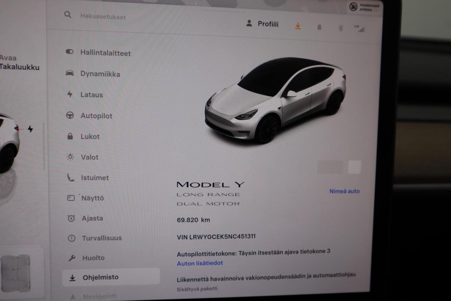 Tesla Model Y vaihtoauto