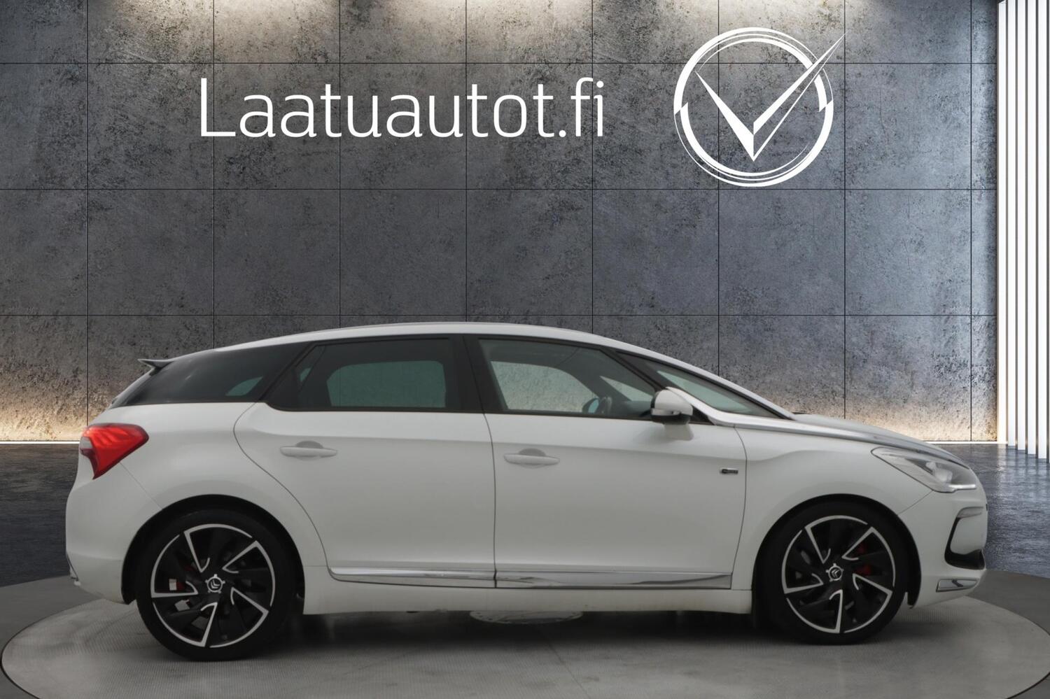Citroën DS5 vaihtoauto