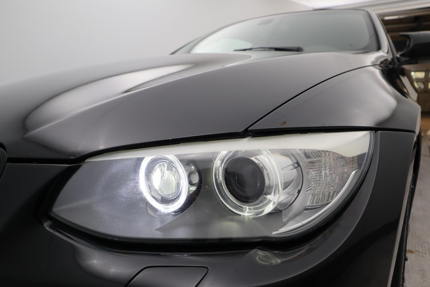 BMW 320 vaihtoauto