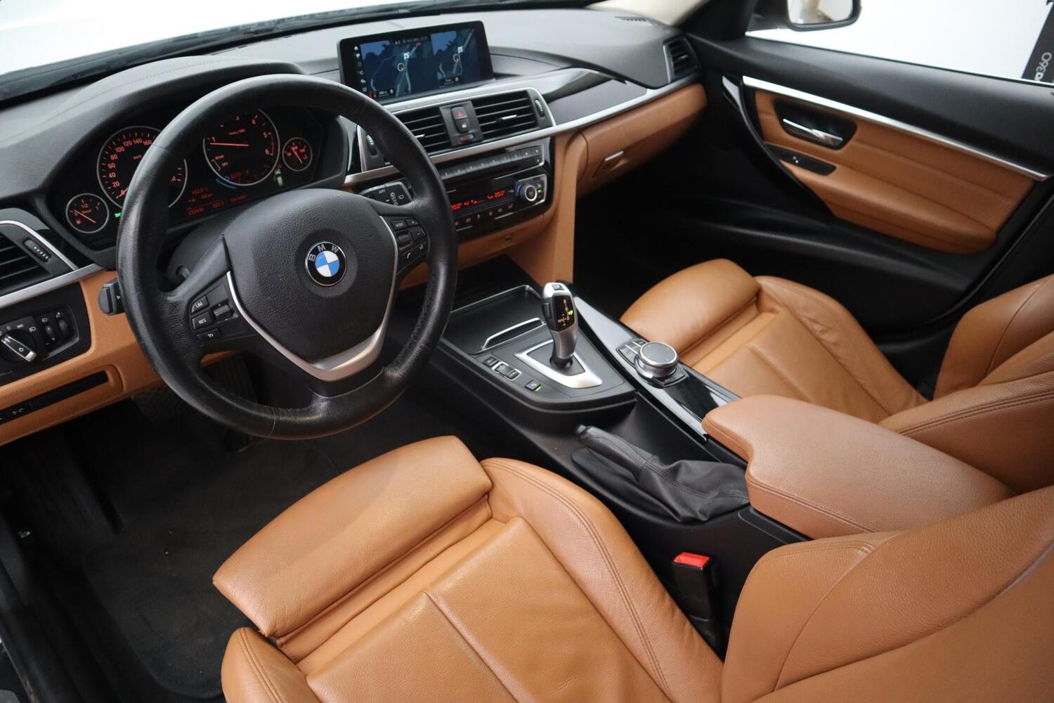 BMW 320 vaihtoauto