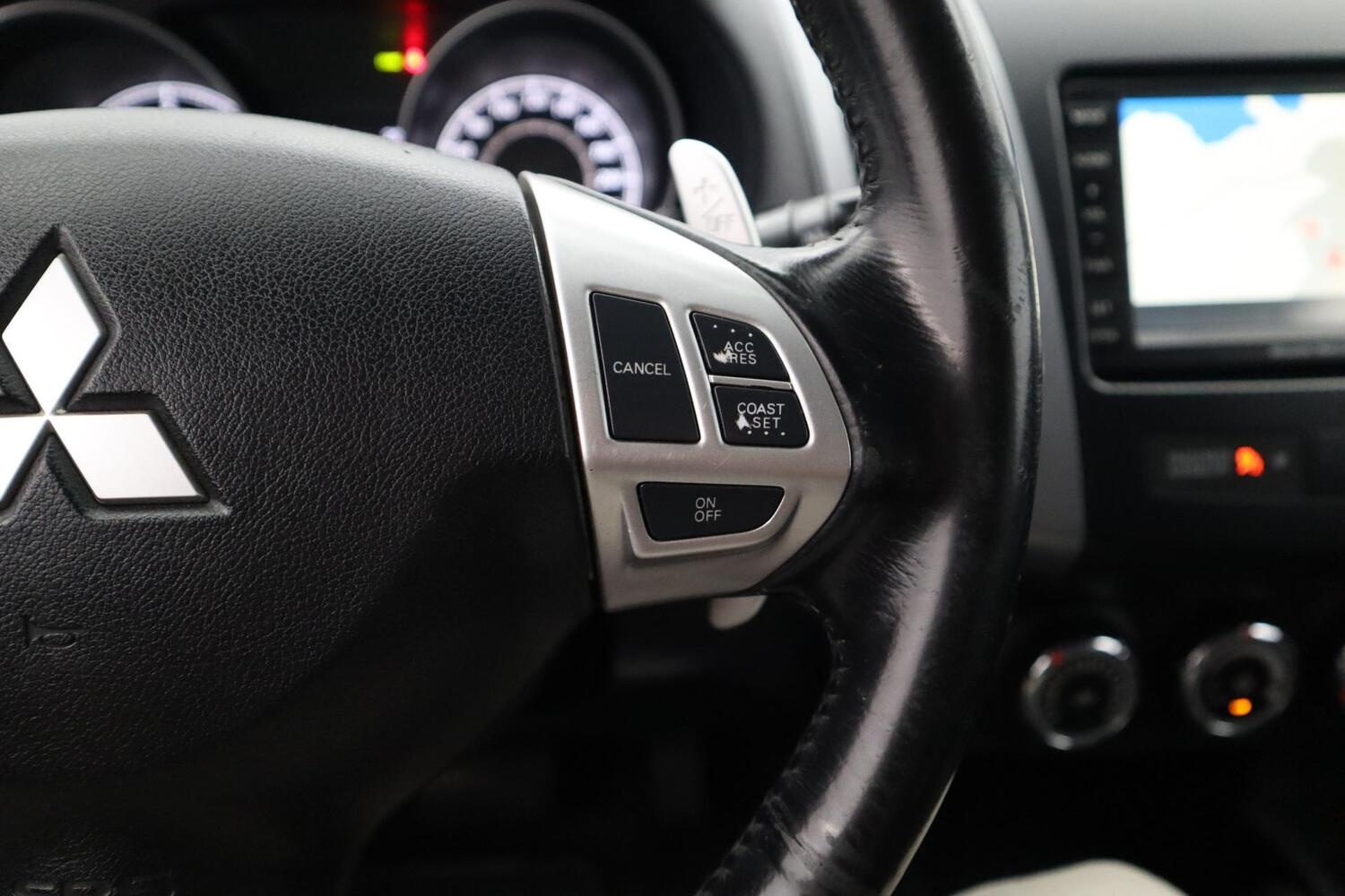 Mitsubishi Outlander vaihtoauto