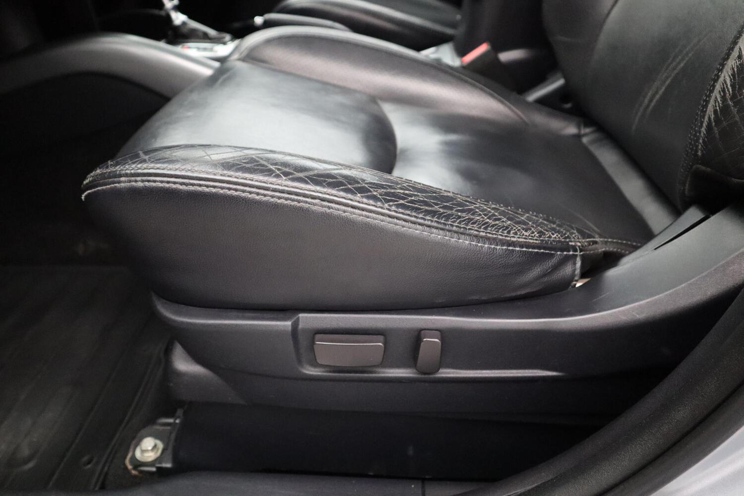 Mitsubishi Outlander vaihtoauto