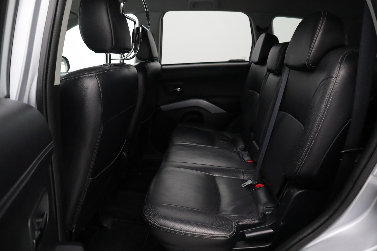 Mitsubishi Outlander vaihtoauto