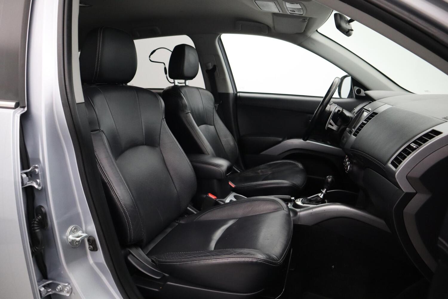 Mitsubishi Outlander vaihtoauto