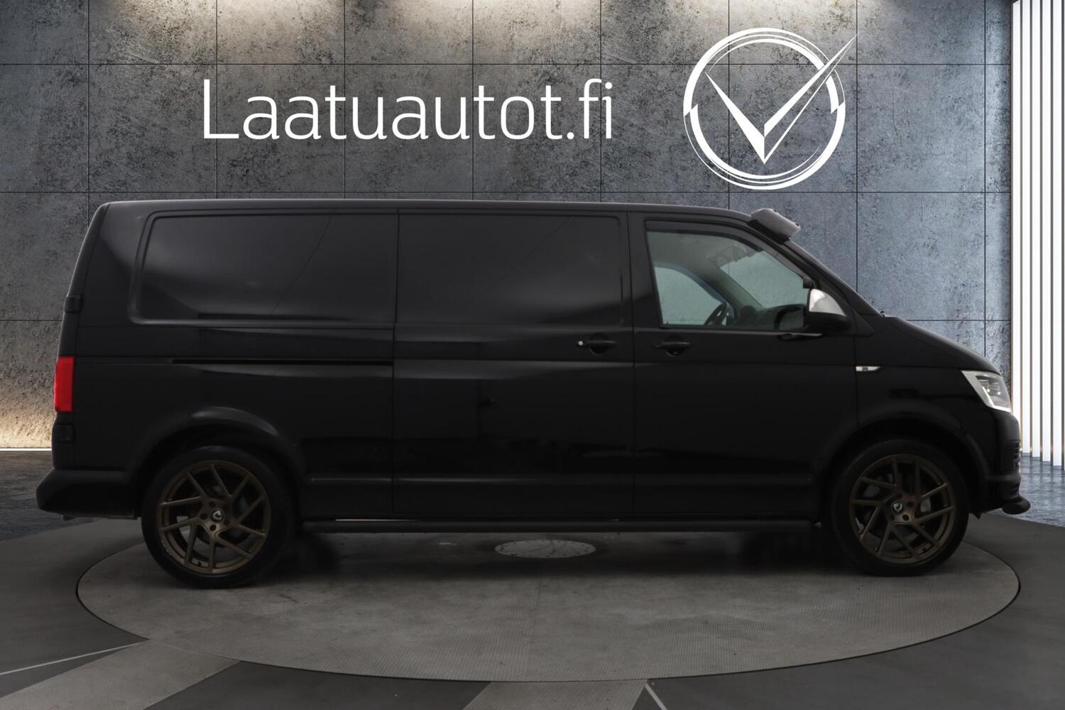 Volkswagen Transporter vaihtoauto