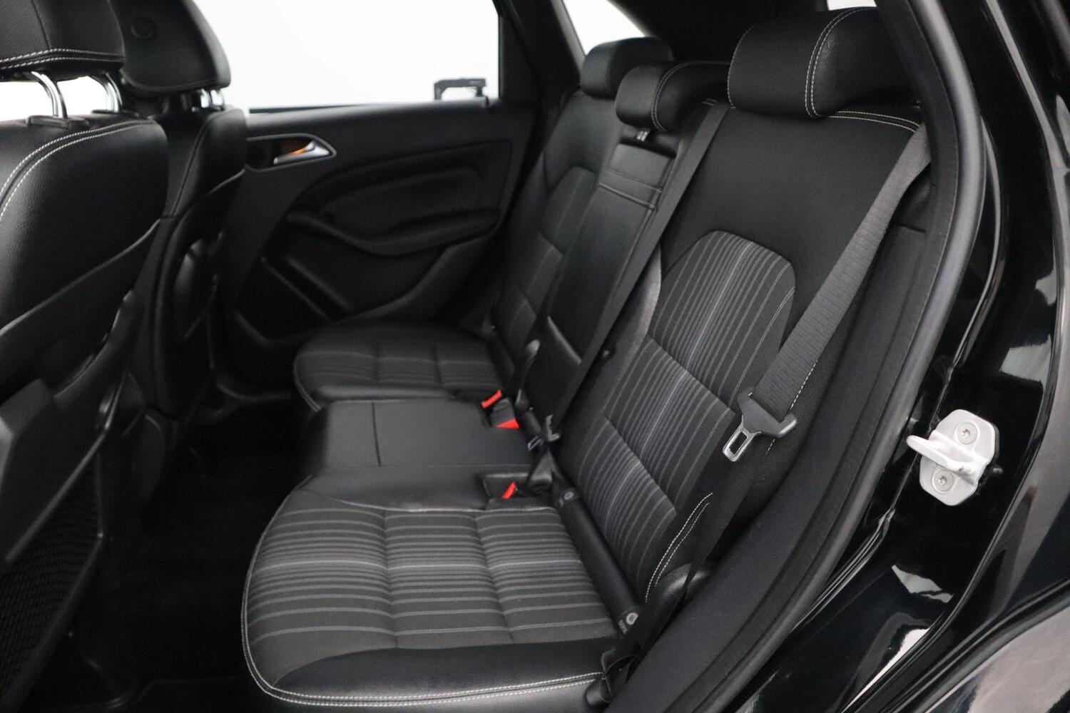 Mercedes-Benz B vaihtoauto
