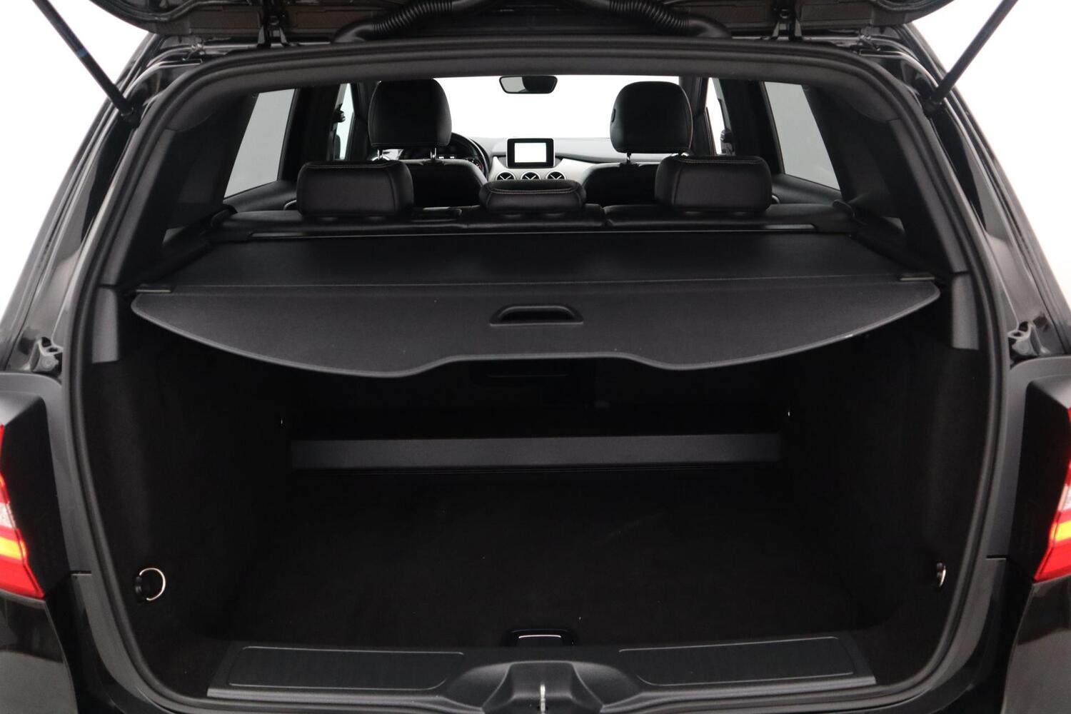 Mercedes-Benz B vaihtoauto