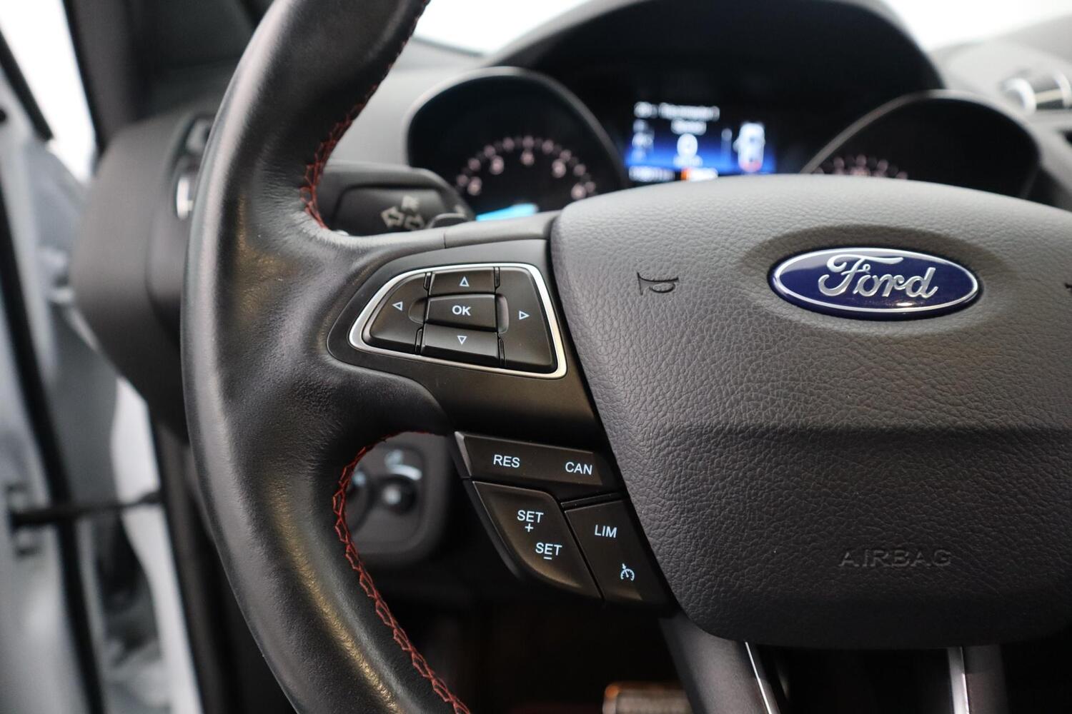 Ford Kuga vaihtoauto