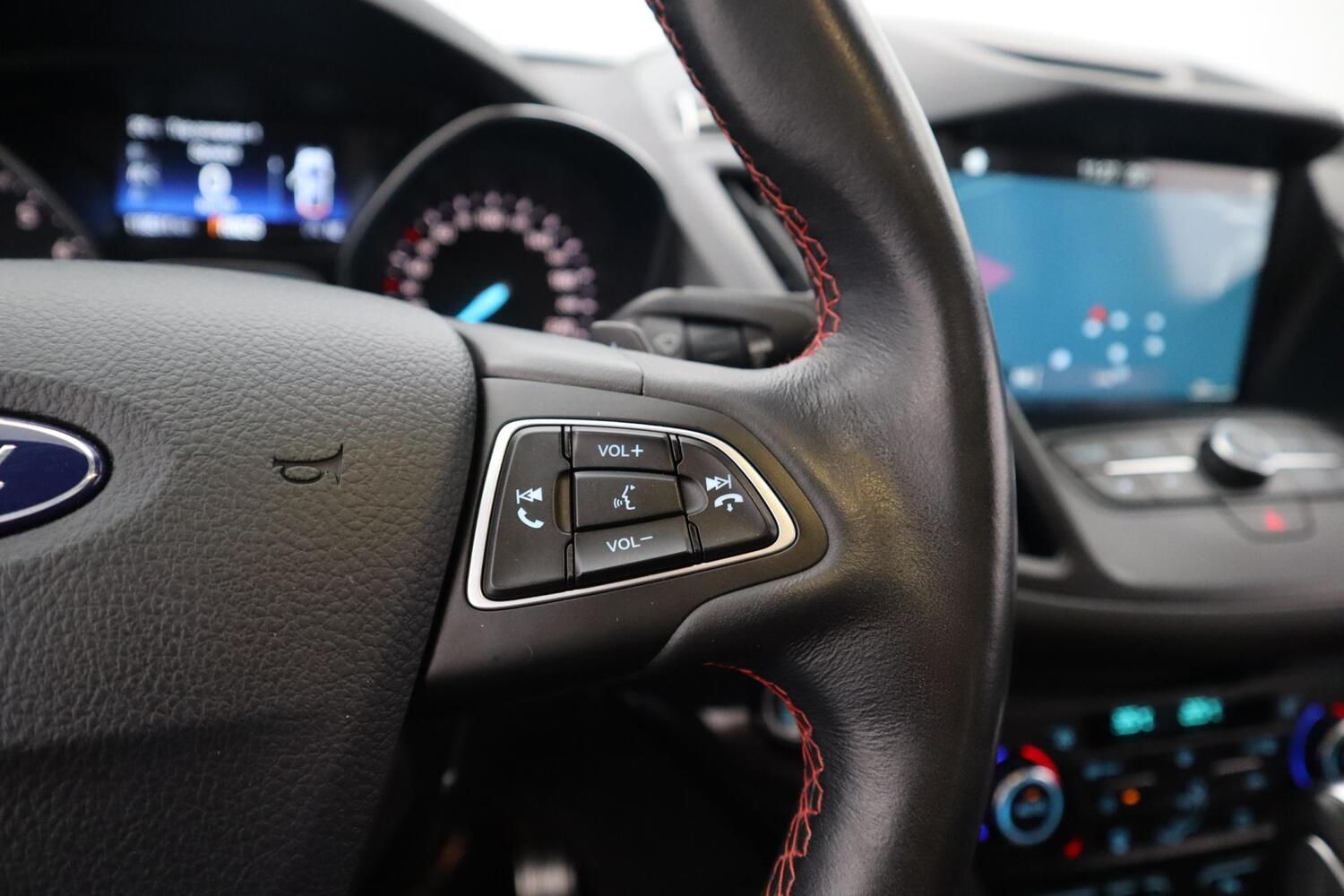 Ford Kuga vaihtoauto
