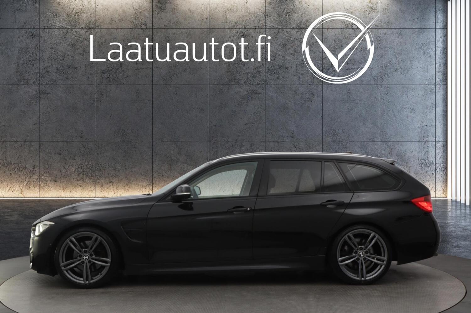 BMW 330 vaihtoauto