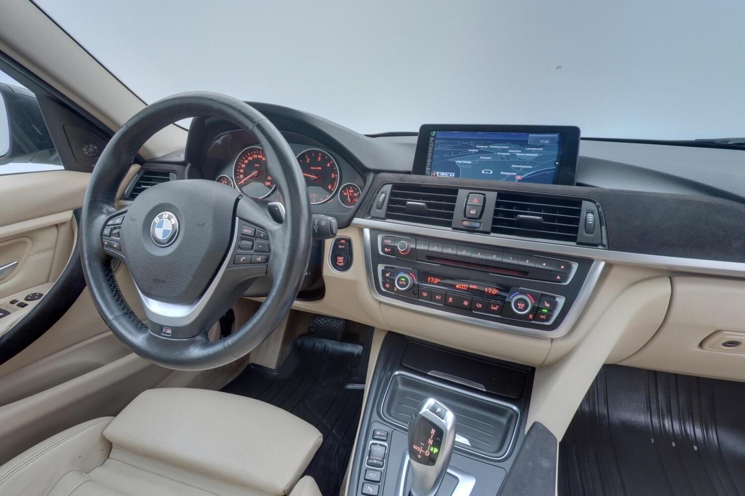 BMW 330 vaihtoauto