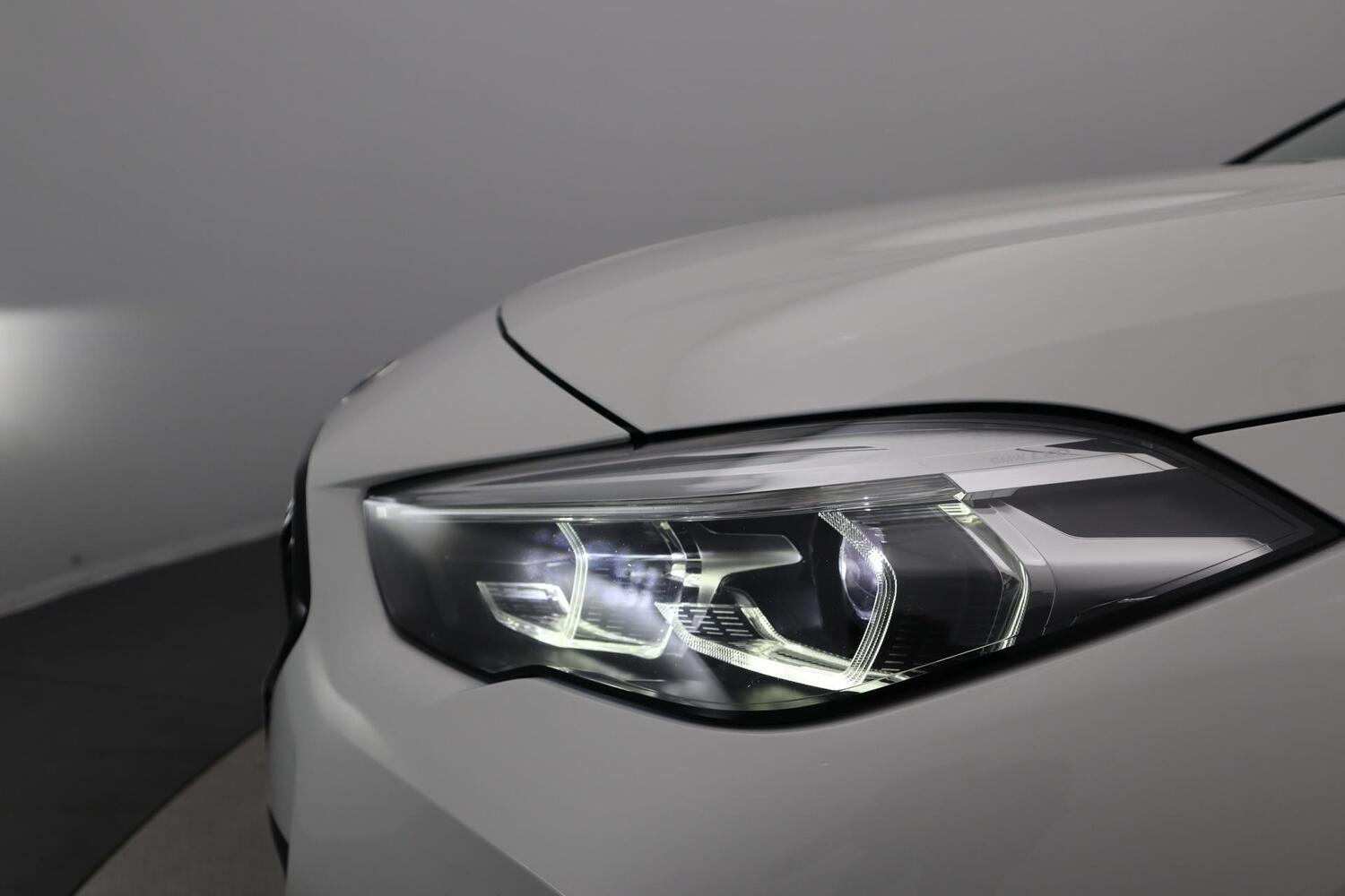 BMW 218 vaihtoauto