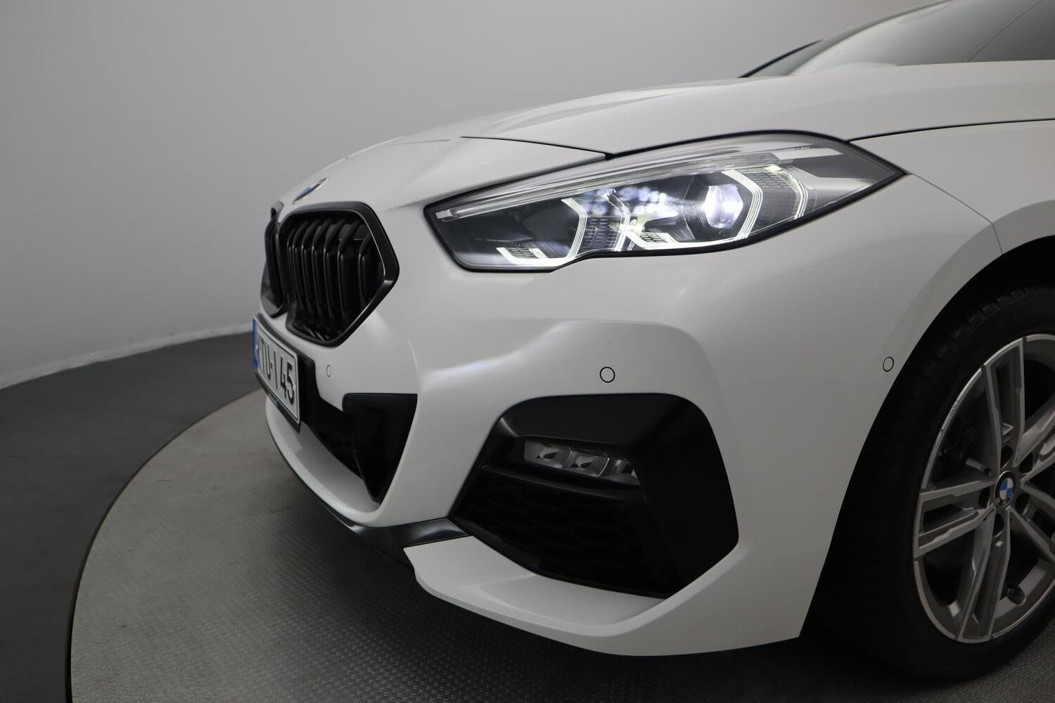 BMW 218 vaihtoauto
