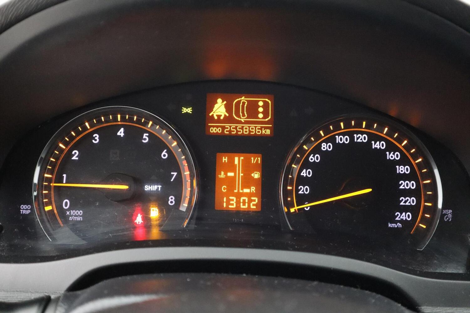 Toyota Avensis vaihtoauto