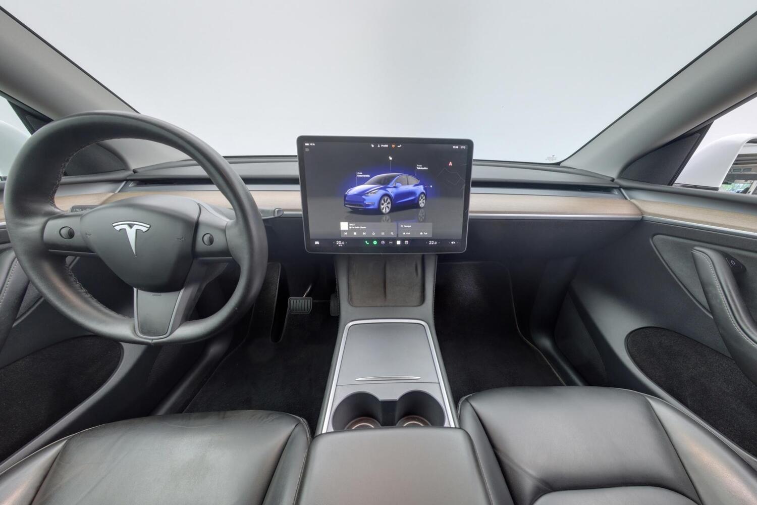 Tesla Model Y vaihtoauto