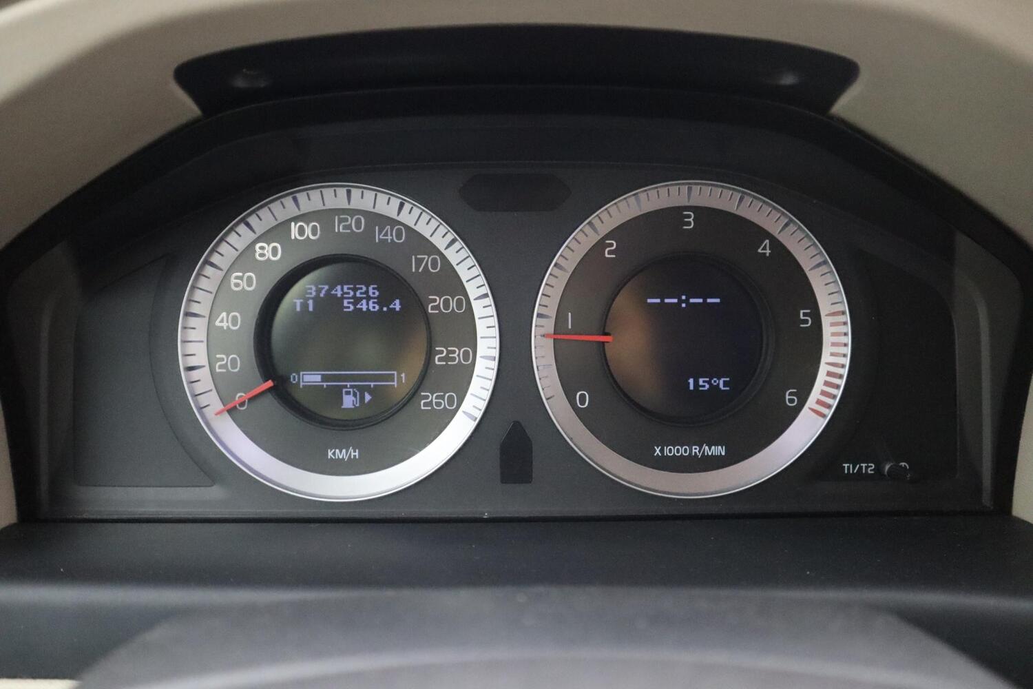 Volvo V70 vaihtoauto