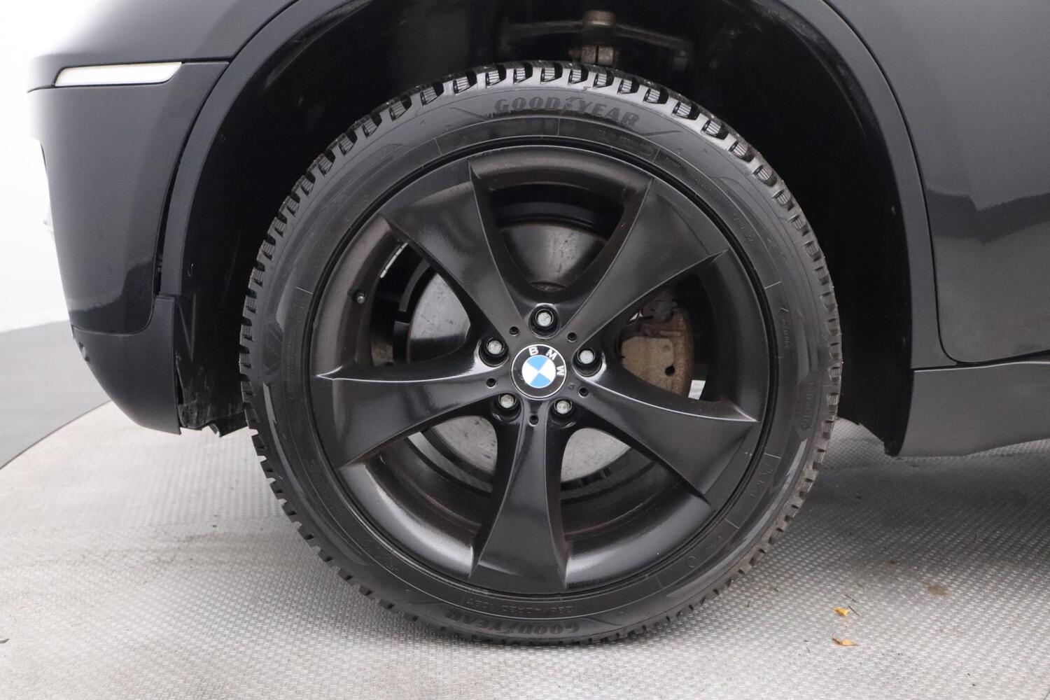 BMW X6 vaihtoauto