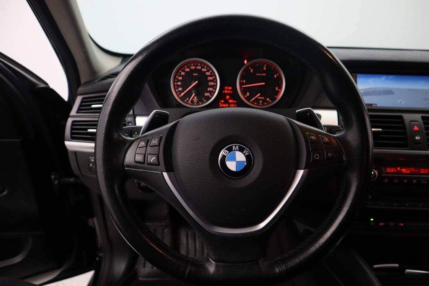 BMW X6 vaihtoauto