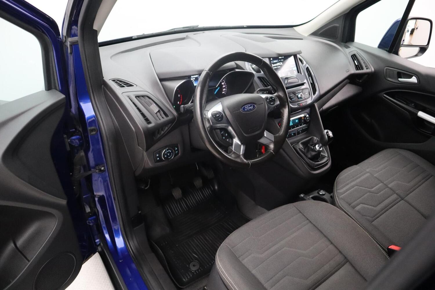 Ford Transit Connect vaihtoauto