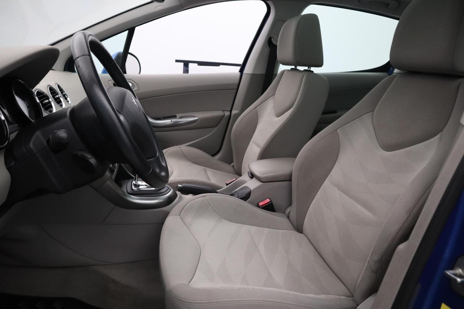 Peugeot 308 vaihtoauto