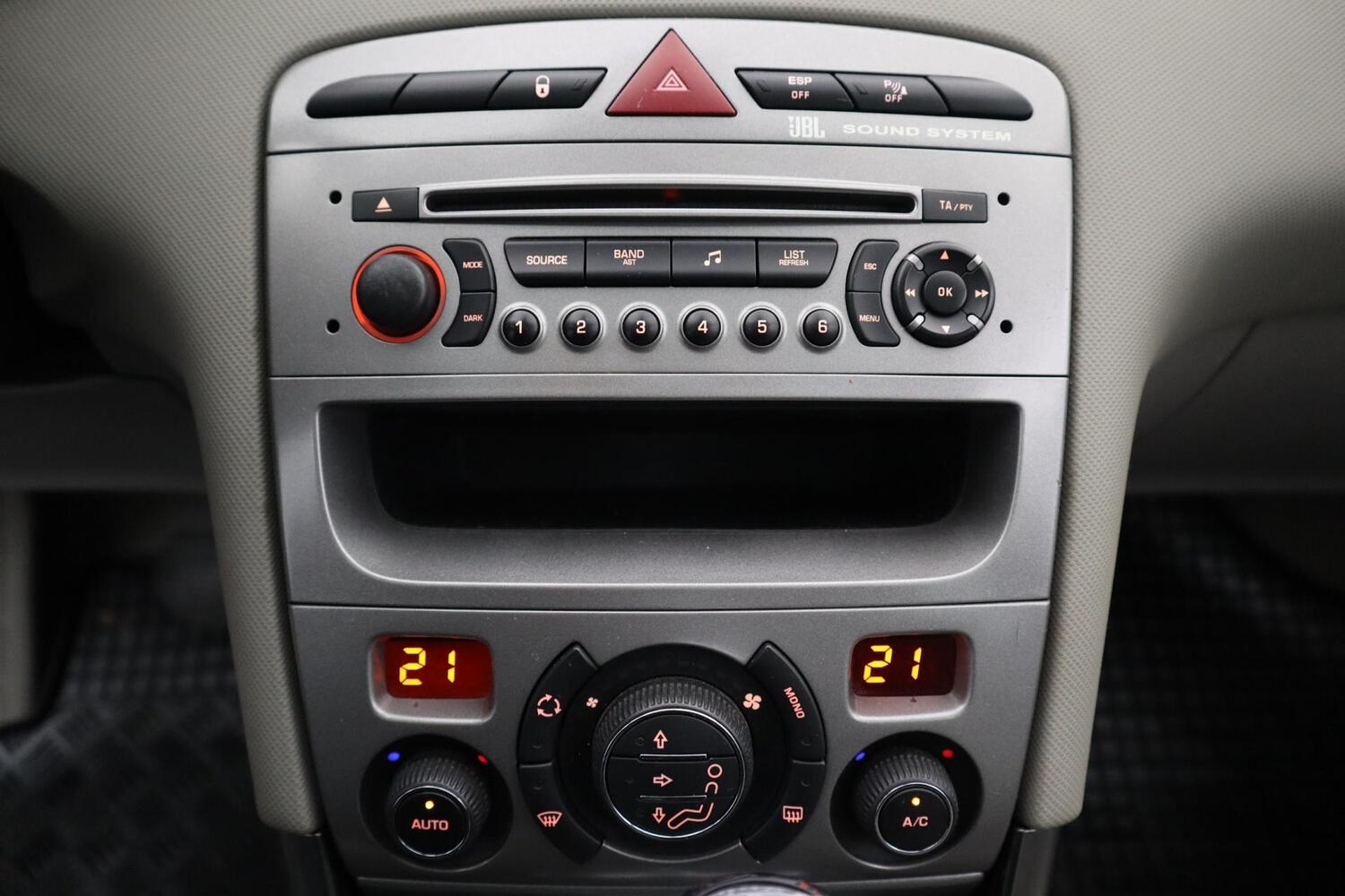 Peugeot 308 vaihtoauto