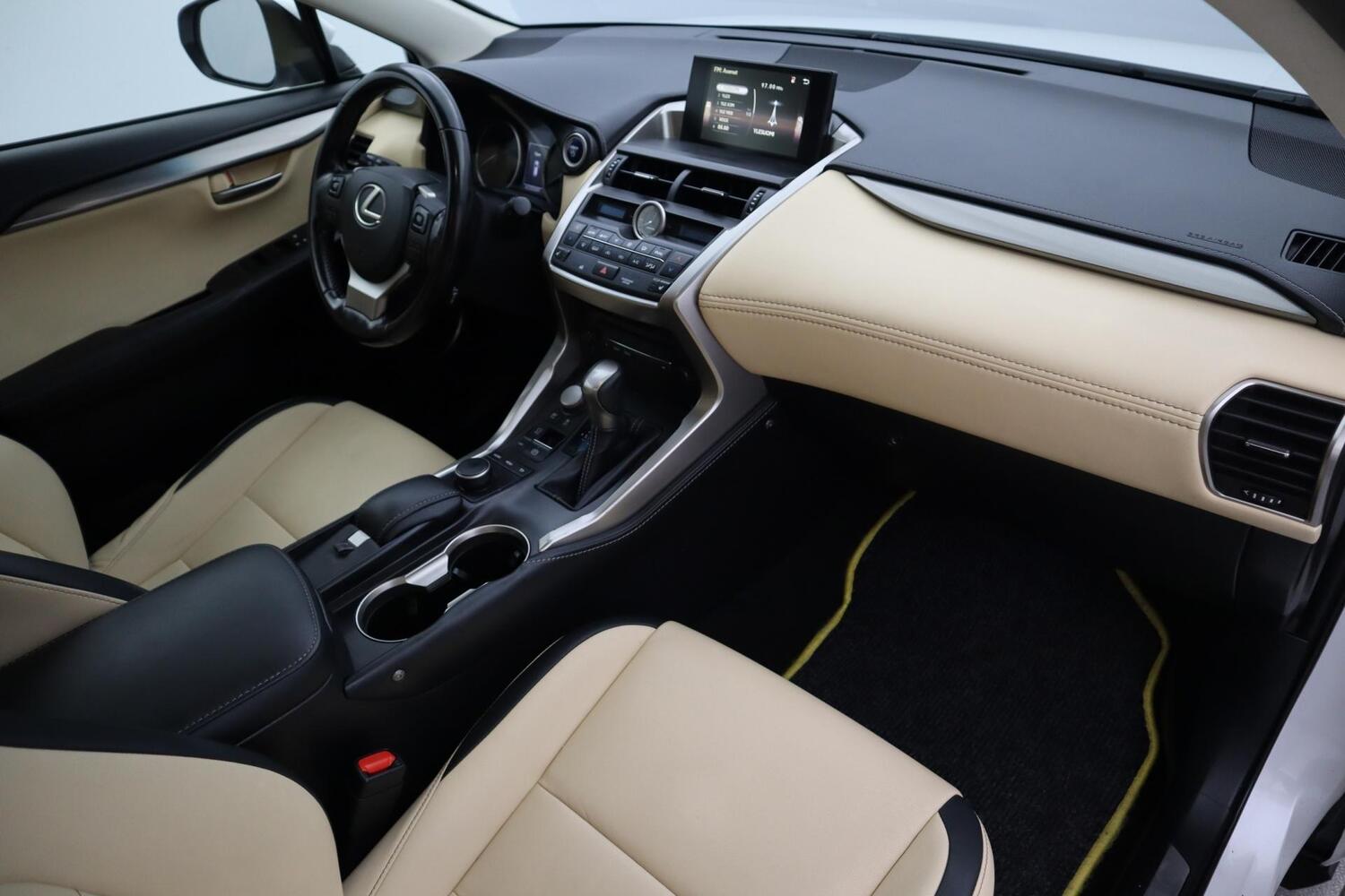 Lexus NX vaihtoauto